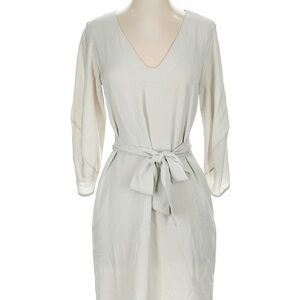 Diane Von Furstenberg 100% silk Cream Dress sz 0